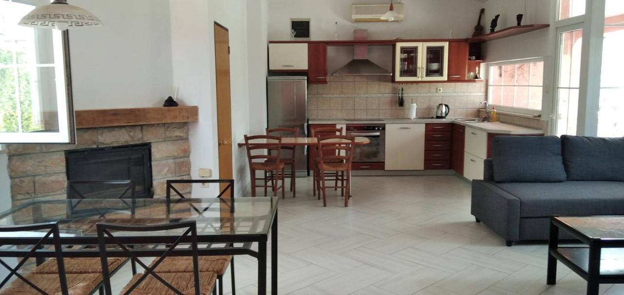 Gecko Apartment Fiume Esterno foto